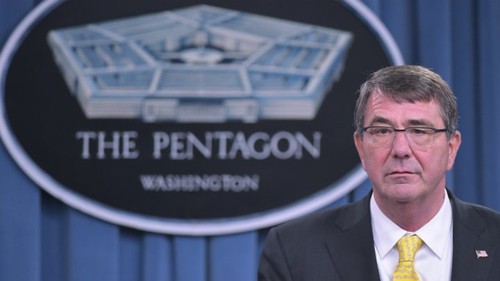 Le Pentagone prêt à déployer des armes lourdes en Europe de l'Est - ảnh 1
